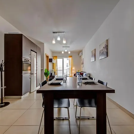 Modern 2br With Balconies In St Julians, Paceville - 5 By Vaganza Apartament St. Julian's