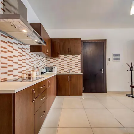 Apartament Modern 2br With Balconies In St Julians, Paceville - 5 By Vaganza St. Julian's