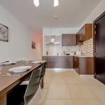 Apartamento 2 Bedroom Apartment With Balcony In St Julians, Paceville, Apt 5 By Vaganza