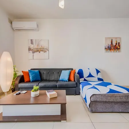 Apartman Modern 2br With Balconies In St Julians, Paceville - 5 By Vaganza San Ġiljan