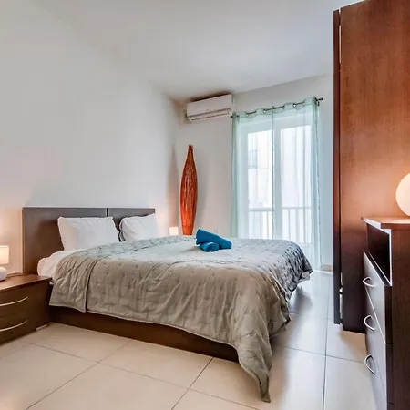 Modern 2br With Balconies In St Julians, Paceville - 5 By Vaganza * San Ġiljan