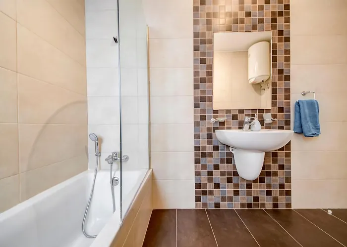 Modern 2br With Balconies In St Julians, Paceville - 5 By Vaganza Appartement