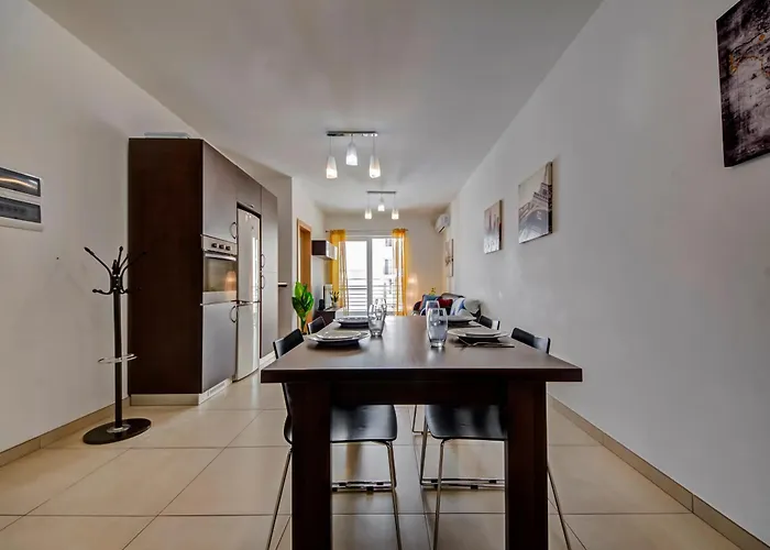 Modern 2br With Balconies In St Julians, Paceville - 5 By Vaganza Lägenhet St. Julian's